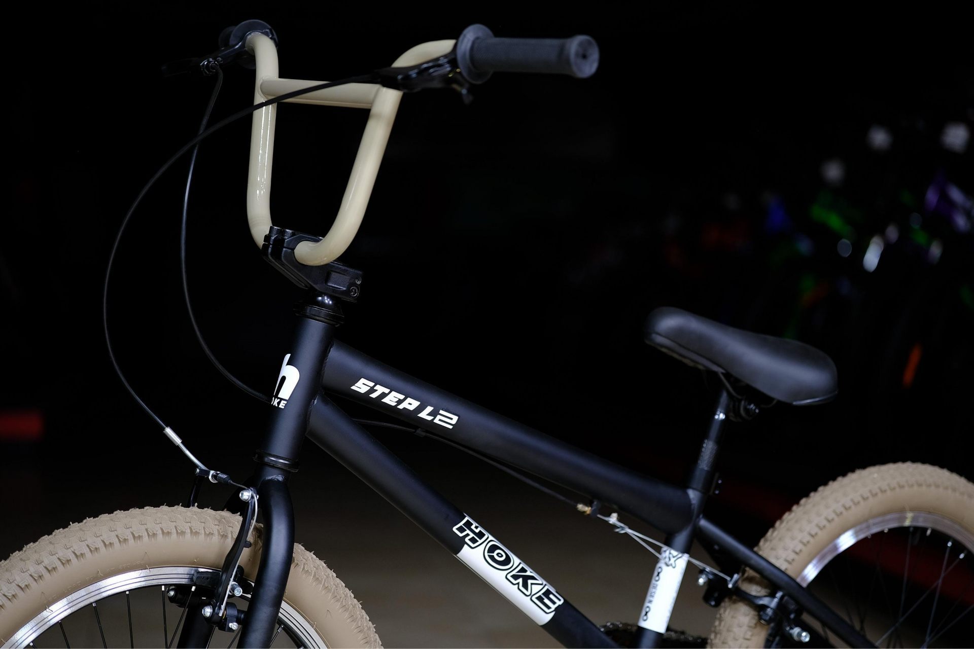 Рама сталь 20” под рост 127-170 см HOKE BMX Step L2 матовый чёрный